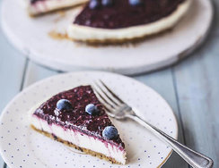 Blueberry and Macadamia Cheesecake