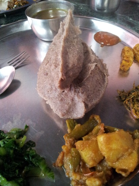 Mountain of dhendo! With all the Thakali trimmings